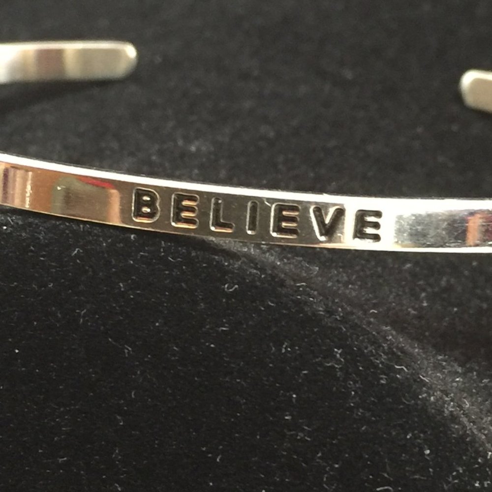 CLOSET CLOSING SALE! Mantraband BELIEVE Engraved Spell Out Bracelet